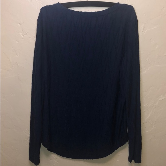Simply Vera Vera Wang Blue Textured Blouse Large - Picture 6 of 6